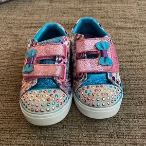 Light up twinkle toes by sketchers